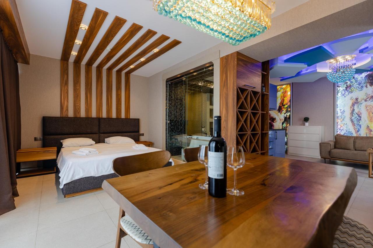 באטומי The Spot Apartments - Orbi Beach Tower מראה חיצוני תמונה