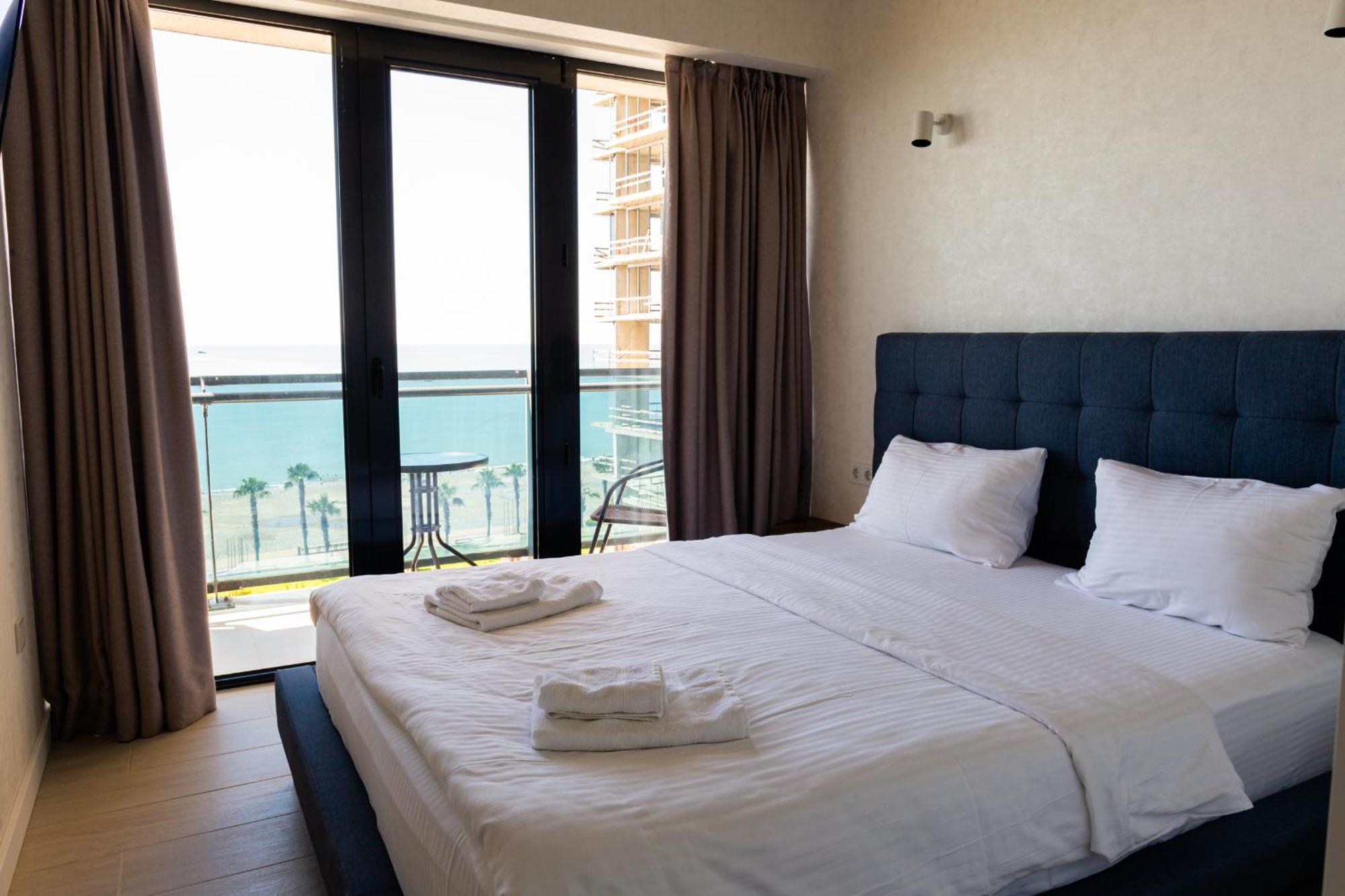 באטומי The Spot Apartments - Orbi Beach Tower מראה חיצוני תמונה